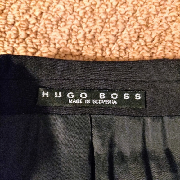 Hugo Boss Rossellini/Movie Suit (40R) - Picture 6 of 12